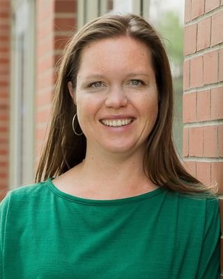 Lisa Palmer profile image
